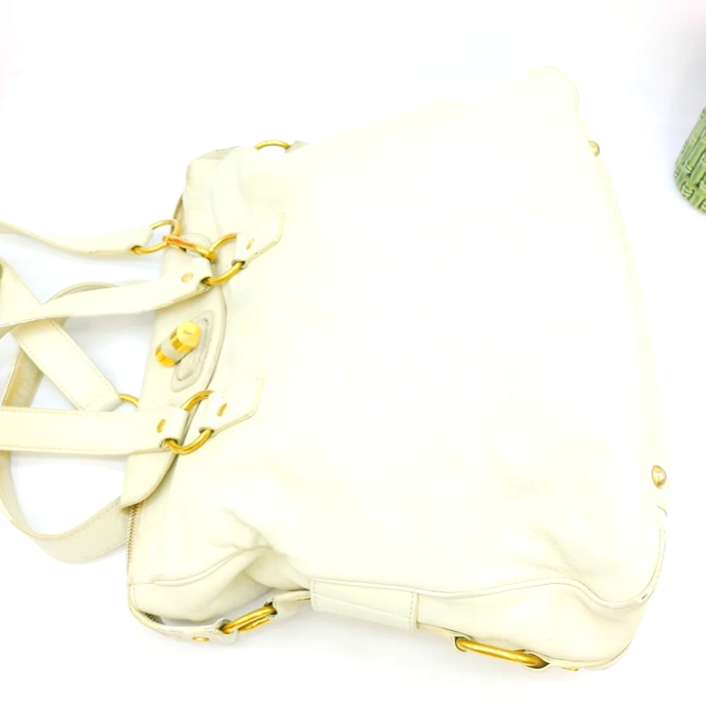 Yves Saint Laurent Leather Bag - Picture 4 of 9